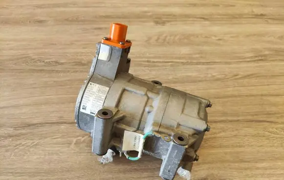 Citroen DS7 Crossback Air conditioning (A/C) compressor (pump) 9821588580 9821589080 T81666R