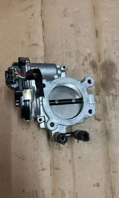 Nissan Qashqai J12 Throttle valve 6RA6002B 6RA6002
