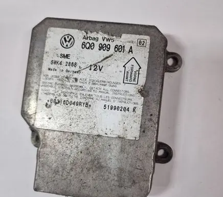 Volkswagen PASSAT B5 Airbag control unit/module 6Q0909601A 5WK42868 51990204K