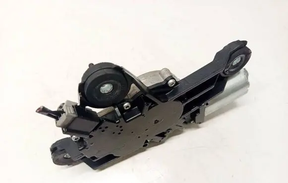 Ford Focus Rear window wiper motor 0390201814
