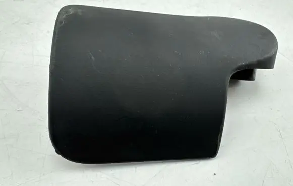 Audi Q2 - Engine bonnet (hood) release handle 81C823533A