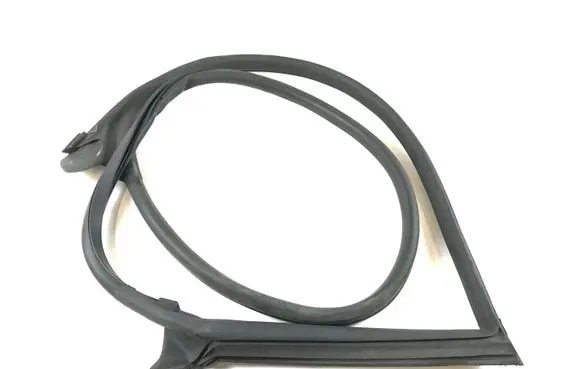 Audi A5 8T 8F Front door rubber seal 8T8831707