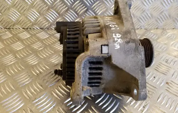 Audi A4 S4 B5 8D Generator/alternator 058903016E 2541695B 90A
