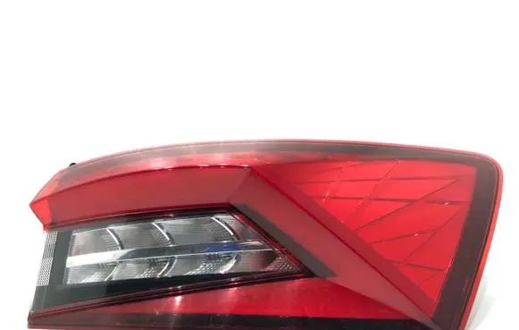 Skoda Kodiaq Rear/tail lights 565945208A