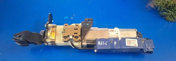 Audi A6 S6 C6 4F Tailgate/trunk/boot lift motor 4F98278526