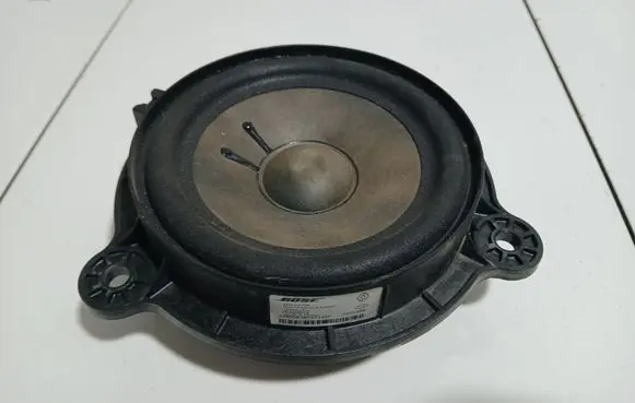 Renault Megane III Rear door speaker 281441076R 3250060010 325006001011227