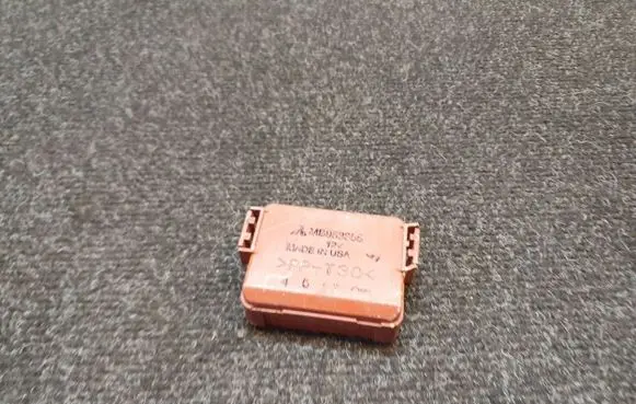 Mitsubishi Carisma Other relay MB953355