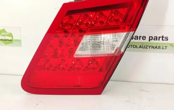 Mercedes-Benz E W212 Tailgate rear/tail lights A2128200864 2128200864