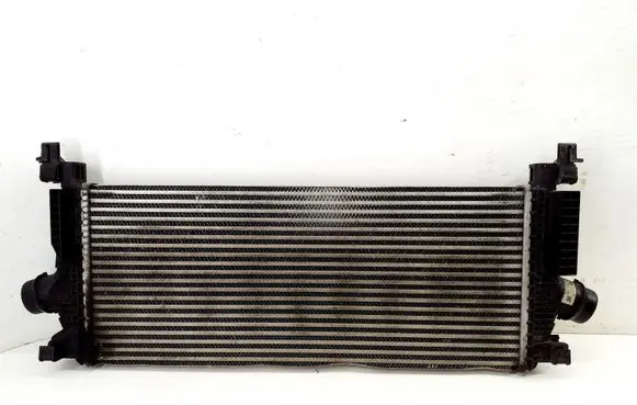 Opel Zafira C Intercooler radiator 13330387