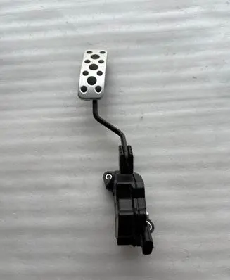 Toyota GR 86 Accelerator throttle pedal 36010CA111 10E28D00033 1988001081