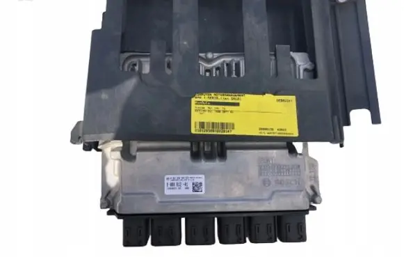 BMW 1 F40 Other control units/modules B37C15A 9888812