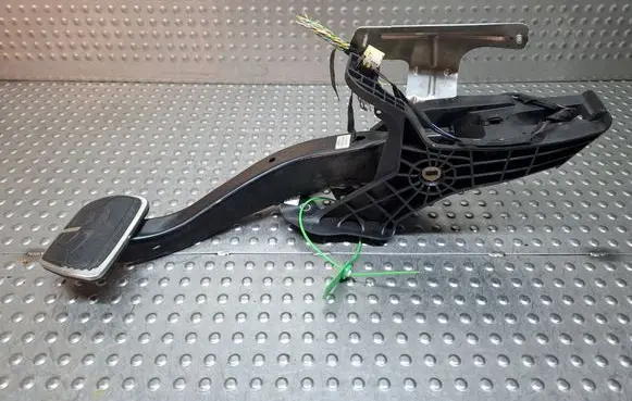 BMW 3 G20 G21 Brake pedal S27705415 6874281