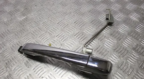 Honda CR-V Front door exterior handle