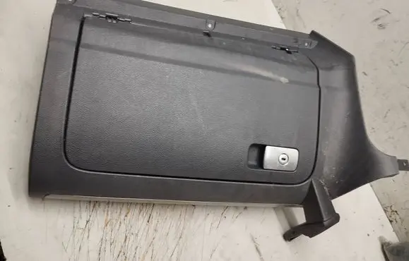 Volkswagen Golf V Glove box 1K1857290 1355D300465