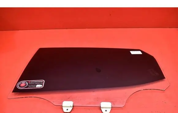 MG ZS Rear door window glass 