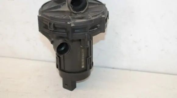 Audi A3 S3 8L Secondary air pump 078906601D