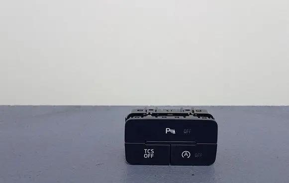 Ford Ecosport Other switches/knobs/shifts GN1513D734GD