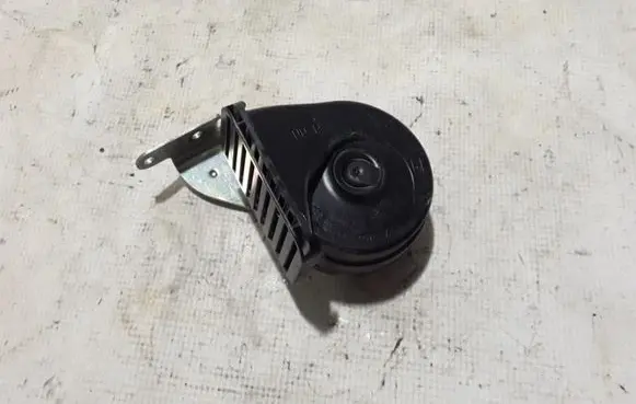 Volvo XC90 Horn signal 31425913