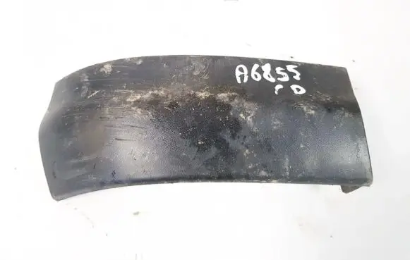 Under headlight/headlamp trim