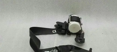 BMW 5 GT F07 Middle seatbelt (rear) 7233539