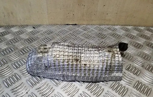 Jaguar XJL Exhaust heat shield