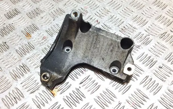 BMW 3 E90 E91 A/C compressor mount bracket 7505880