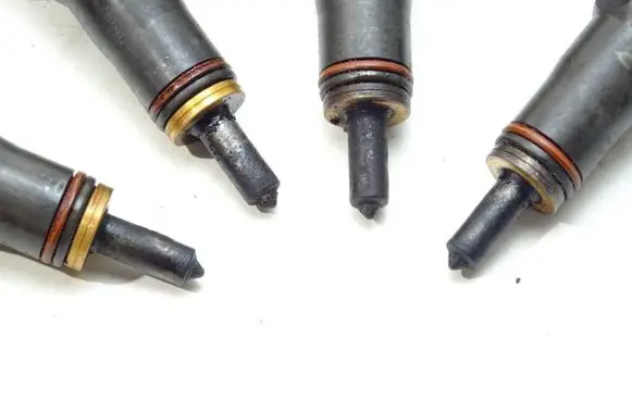 Volkswagen Golf IV Fuel injectors set 0414720037