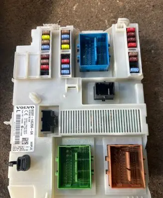 Volvo XC60 Fuse module 31314116AA BG9T14C256GA 3659AF01125TP
