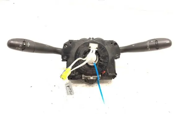 Wiper turn signal indicator stalk/switch