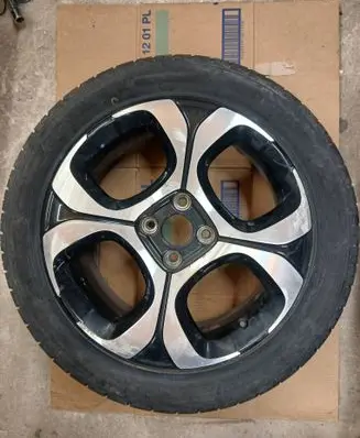Citroen C3 Aircross R17 alloy rim 000005577