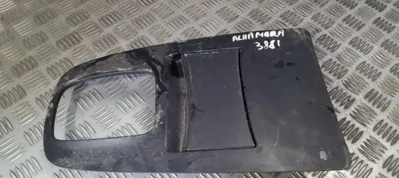 Seat Alhambra (Mk1) Car ashtray 7m3863289 31178-0100t