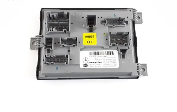 Mercedes-Benz E W213 SAM control unit A2139005320 A2139015306 A1679022001
