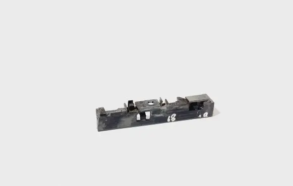 Audi A6 S6 C7 4G Front bumper mounting bracket 4G0853922B 4G0853922
