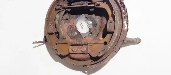 Mazda 626 Handbrake/parking brake pads 