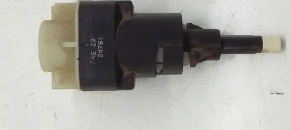 Volkswagen Golf V Brake pedal sensor switch 24761