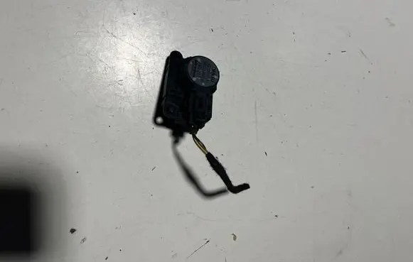Opel Movano B Air flap motor/actuator A21201700