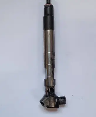 Mercedes-Benz C W204 Fuel injector A6510700587 98419HPM 9K88CN710