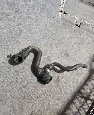 Mercedes-Benz GLC X253 C253 Engine coolant pipe/hose A2135014300
