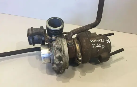 BMW 3 E36 Turbo TD0411G4 2244963 7706420