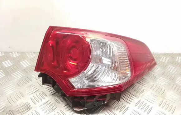 Honda Accord Rear/tail lights P7196R