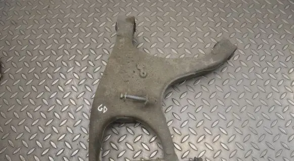 Audi A6 S6 C7 4G Rear upper control arm/wishbone 8R0505312F