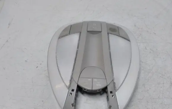 Mercedes-Benz CLS C219 Front seat light A2198201201 A2118213151