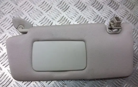 Subaru Legacy Sun visor