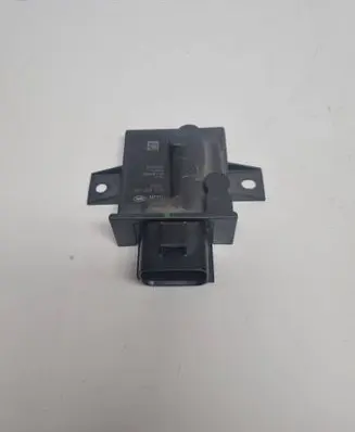 Jaguar XE Fuel injection pump control unit/module FK729D370AD 300815 53560252