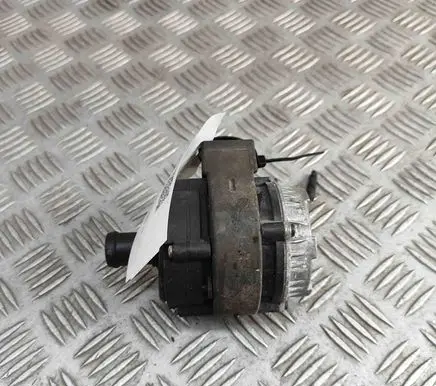 Audi A3 S3 8V Electric auxiliary coolant/water pump 0392024011 04L965567B
