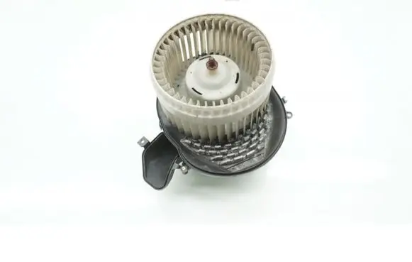 Volvo V70 Heater fan/blower 86577