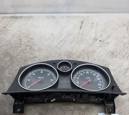 Opel Zafira B Speedometer (instrument cluster) 13216684