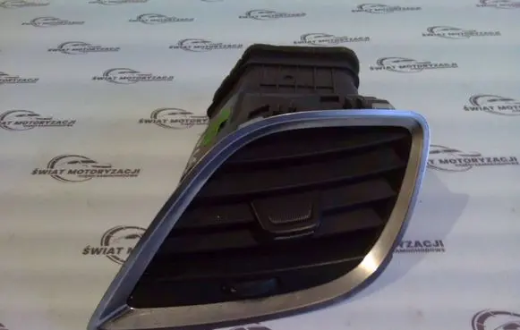 Opel Mokka Dashboard side air vent grill/cover trim 95245317