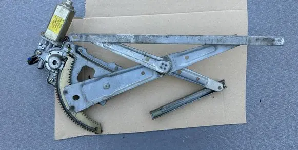 Front door window regulator with motor