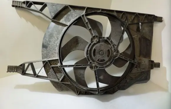 Renault Laguna II Fan set 1831068000